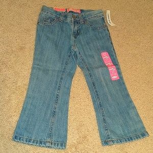 NEW Old Navy Boot Cut Jeans- Toddler Girl 3T